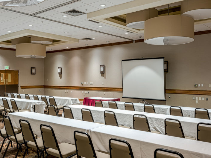 Holiday Inn Conference Room | Hotel Interior Photography | Bed & Breakfast | BNB | Real Estate | Architecture | Interior Design | Albany NY Photographer Dave Butterworth | EyeWasHere | Eye Was Here Photography