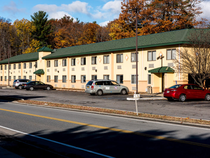 Latham NY Days Inn | Hotel Exterior Photography | Bed & Breakfast | BNB | Real Estate | Architecture | Interior Design | Albany NY Photographer Dave Butterworth | EyeWasHere | Eye Was Here Photography